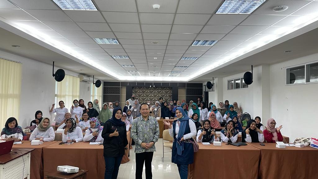 MENGKAJI BRANDING, KOMUNITAS AVERROES BERI PELATIHAN PADA PELAKU USAHA DI MALANG RAYA